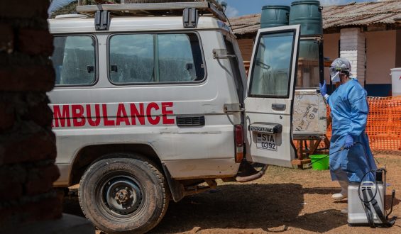 Ebola Outbreak Raises Concerns Over U.S. Response