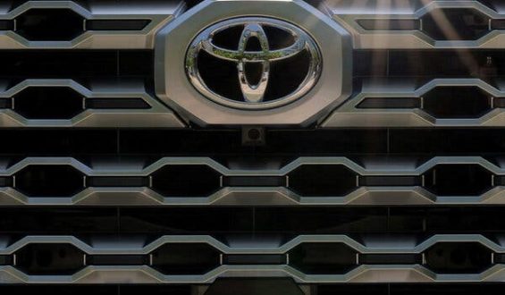 The Risks of Pickup Truck Design
