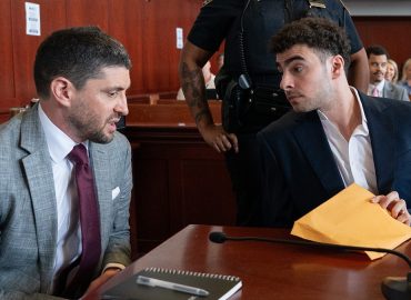 Luigi Mangione Withdraws Psychiatric Defense in Murder Case