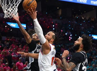 Knicks Triumph Over Spurs in NBA Finals Game 1