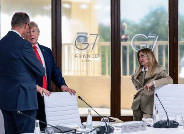 Tensions Rise Between Giorgia Meloni and Donald Trump After G7 Photo Dispute