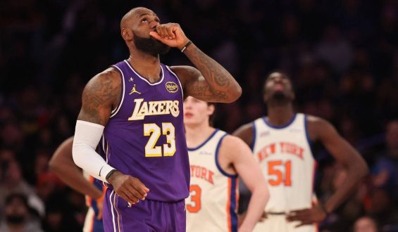 LeBron James Leaves Lakers and NFL Free Agency Developments