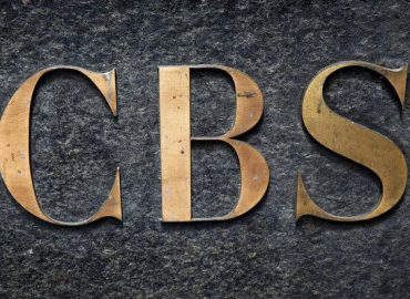 Lesley Stahl and Colleagues Decide to Stay at ’60 Minutes’