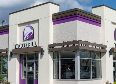 Woman Arrested After Allegedly Displaying Handgun at Maryland Taco Bell