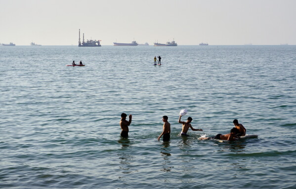 U.S. and Iran Nearing Agreement to End Hostilities and Reopen Strait of Hormuz