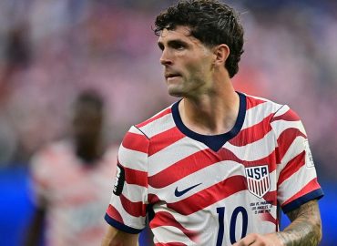 Christian Pulisic Substituted as a Precaution During USMNT World Cup Opener