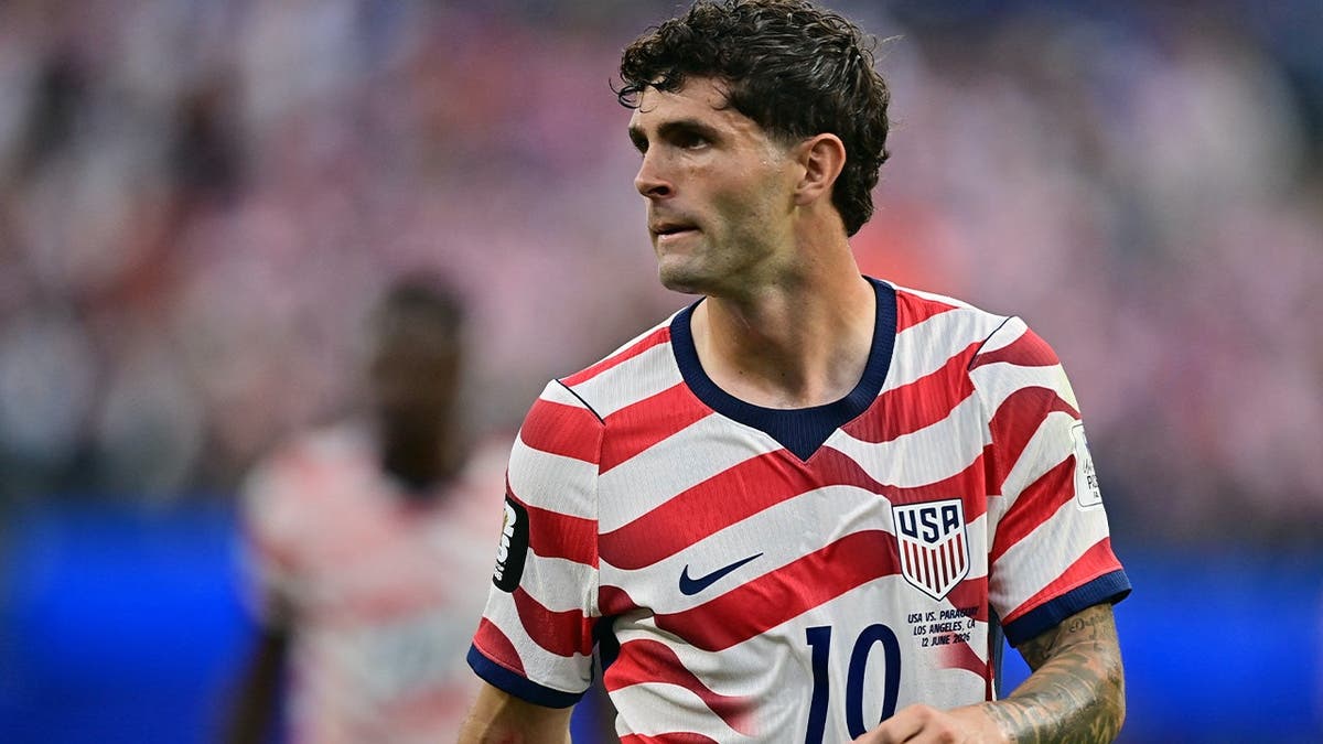 Christian Pulisic Substituted as a Precaution During USMNT World Cup Opener