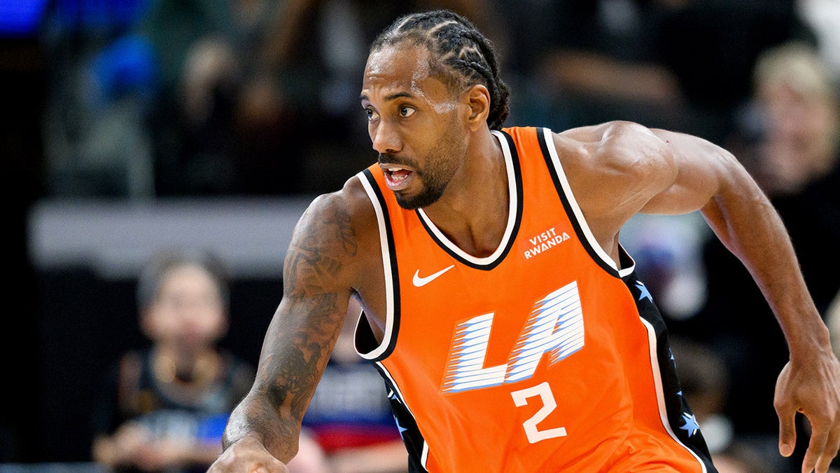 Kawhi Leonard Returns to Raptors in Major Trade with Clippers