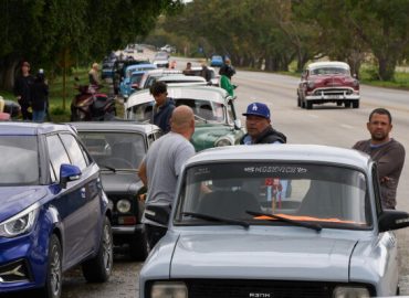 Cuba’s Fuel Crisis Strains Vintage Taxi Industry