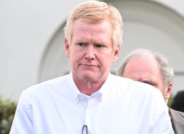 South Carolina Supreme Court Orders Retrial for Alex Murdaugh