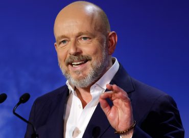 Republican Steve Hilton Faces Former HHS Secretary Xavier Becerra in California Governor Race