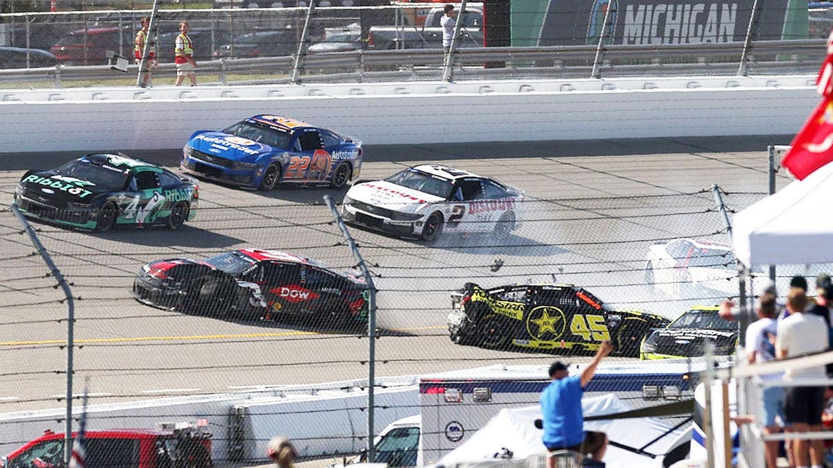 NASCAR’s Michigan Race Sparks Concerns Among Fans and Drivers