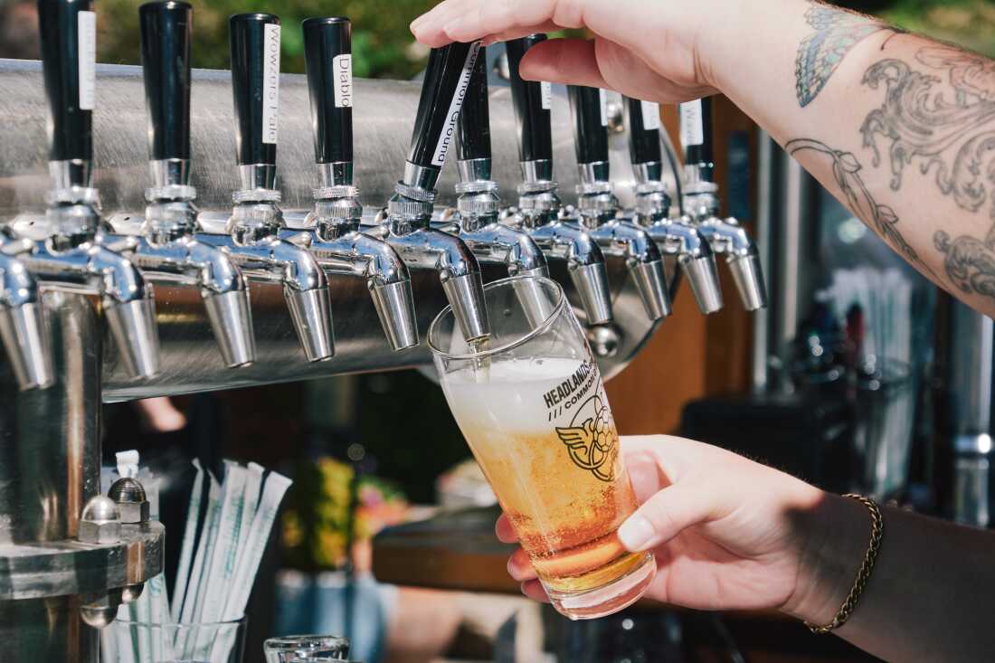 Craft Breweries Unite for World Cup – Common Ground Beer