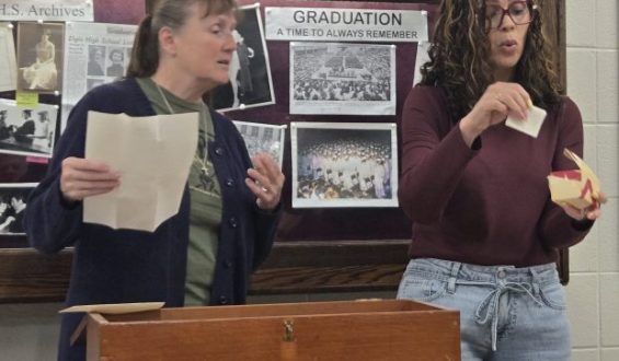 Elgin High School’s 1976 Time Capsule Revealed