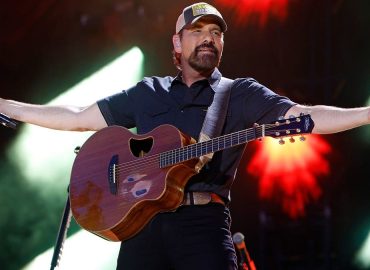 Rodney Atkins Urges Authenticity with ‘True South’