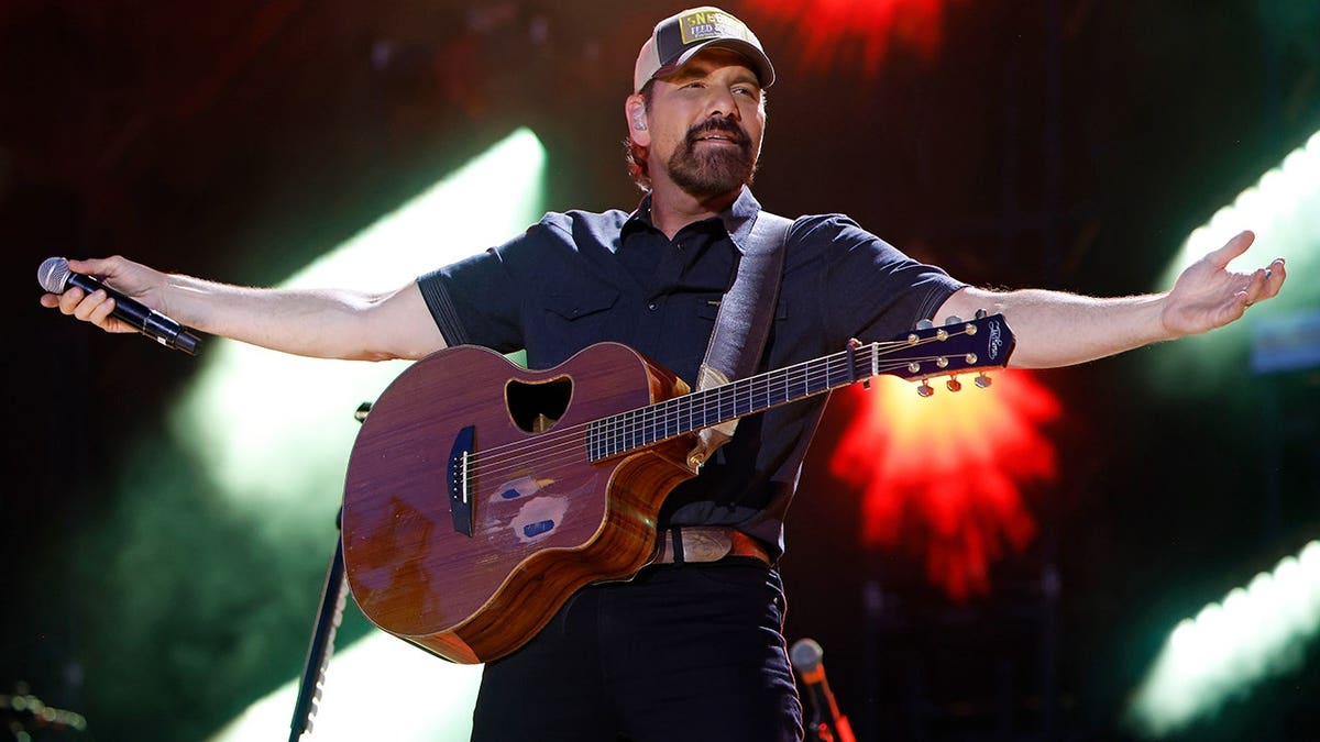 Rodney Atkins Urges Authenticity with ‘True South’