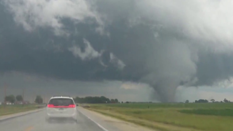 Heatwaves and Storms Affecting the United States