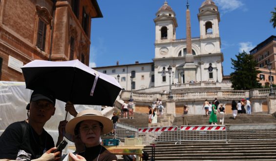 Extreme Heat Waves Impacting Europe: Record Temperatures and Associated Risks