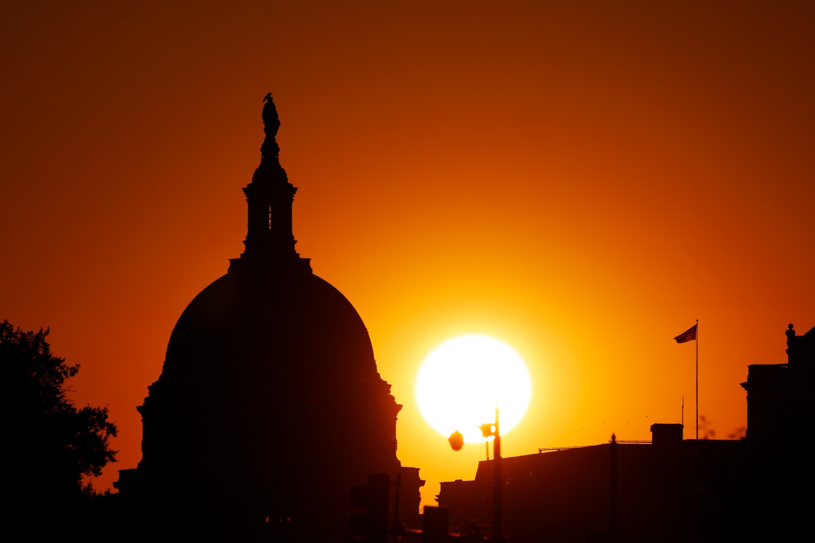 Federal Heat Risk Map Warns of Dangerous Conditions Across U.S.