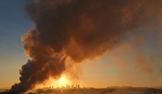 Smoke from Cold-Storage Facility Fire Impacts Boyle Heights