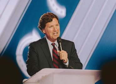 Tucker Carlson Breaks with GOP, Signals Right-Wing Division