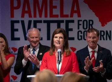 Trump Endorses Both Candidates in South Carolina GOP Runoff