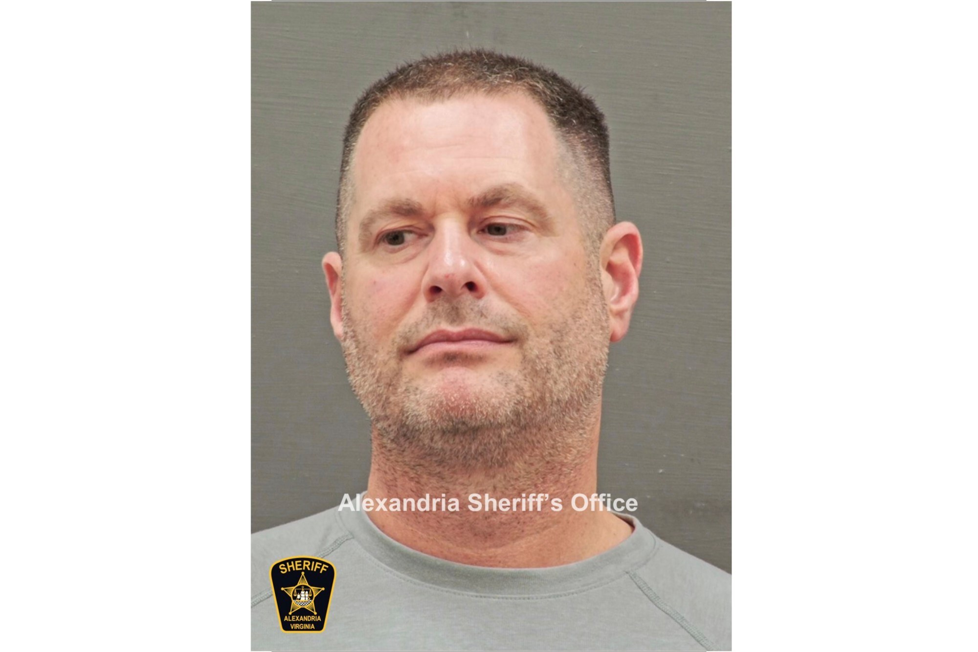 Former CIA Official Accused of Massive Gold Hoarding Remains Jailed