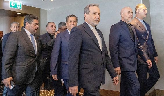 Iran’s Broad Delegation Highlights Financial Demands in Switzerland Talks