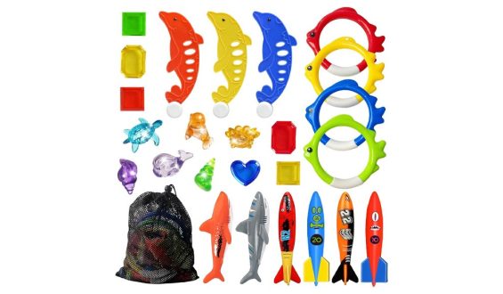 Choosing the Best Pool Dive Toys for Young Swimmers