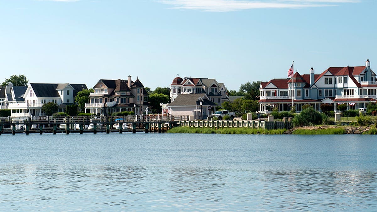 New Jersey Beaches Under Advisory Due to Bacterial Contamination