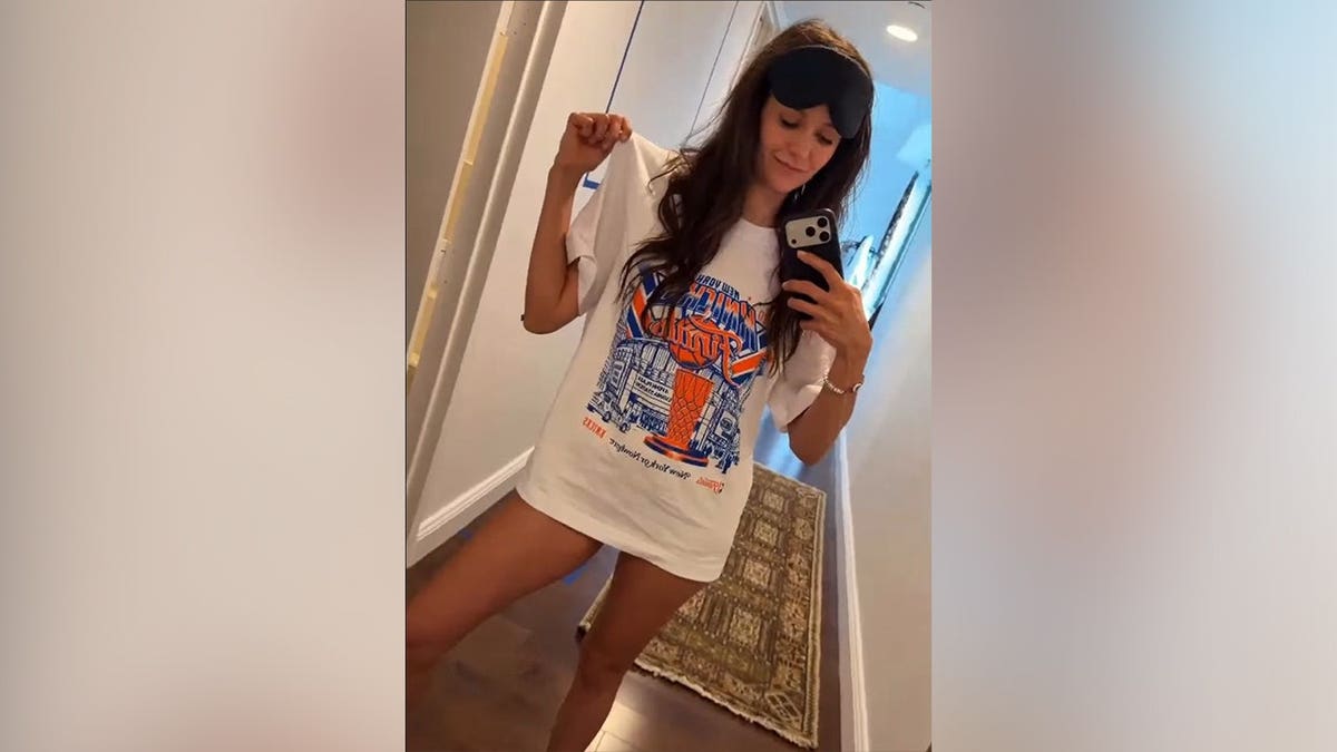 Nina Dobrev Celebrates Knicks Victory in Style