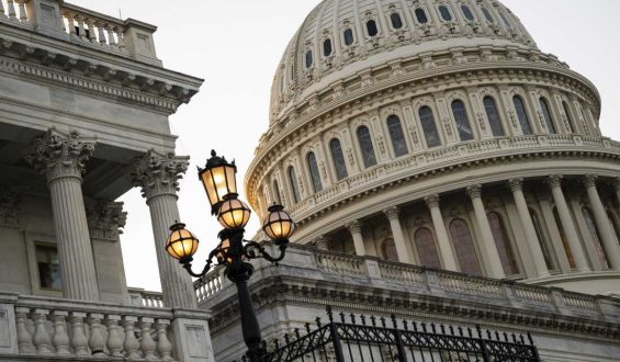 House Passes Bill to Accelerate Union Contract Negotiations