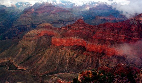 Extreme Heat Warning Issued for Grand Canyon: Precautions Urged Following Recent Fatalities