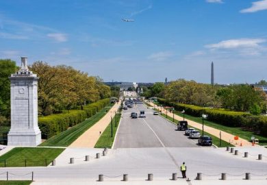 F.A.A. Suggests Safety Measures for Planned Trump Arch