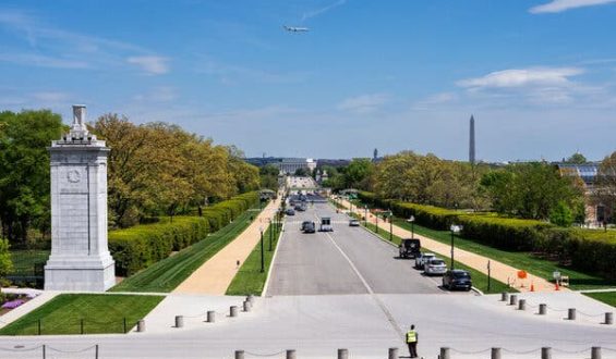 F.A.A. Suggests Safety Measures for Planned Trump Arch