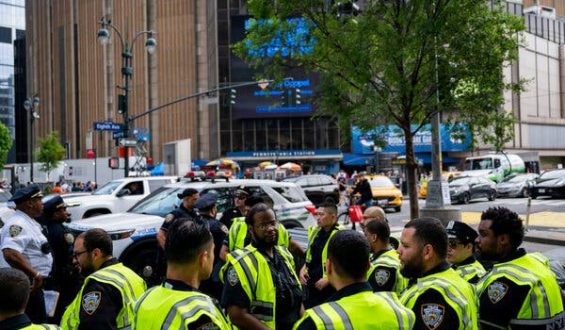Knicks Watch Party Canceled Amid Dispute Between Team Owner and Mayor
