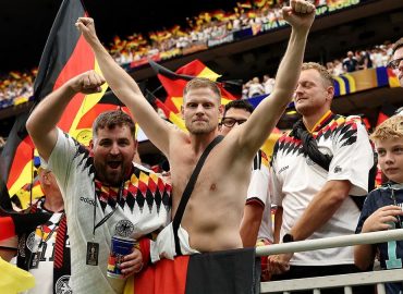 German Soccer Fan’s Viral US Adventure