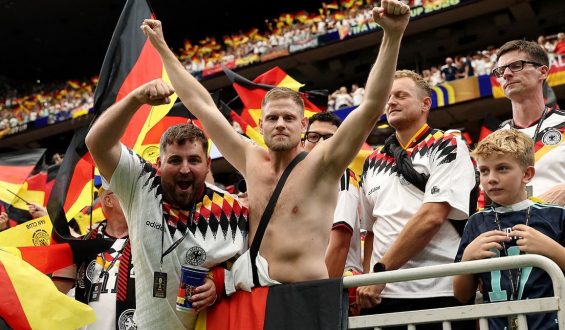 German Soccer Fan’s Viral US Adventure