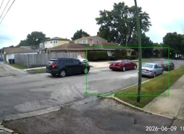 Federal Agents Apprehend Polish Immigrant After Car Chase in Chicago