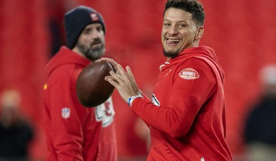 Kansas City Chiefs and Patrick Mahomes Agree to New Contract Extension