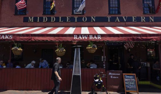 The Historic Dining Legacy of Middleton Tavern and Colonial America