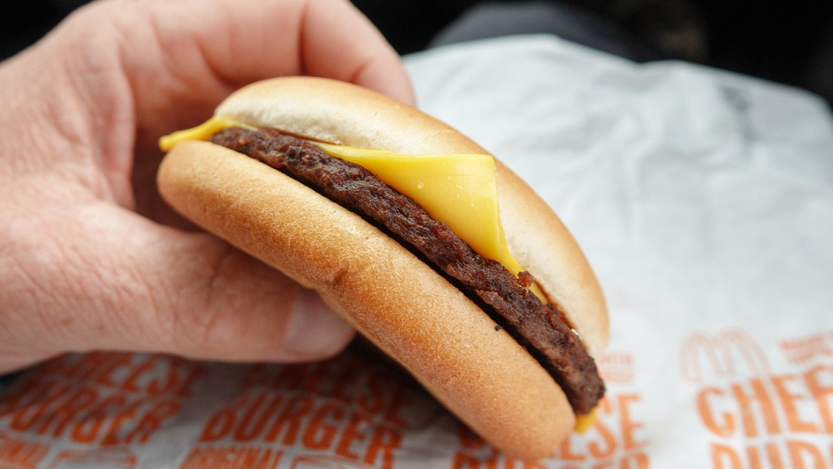 McDonald’s CEO Faces Criticism and Survey Highlights