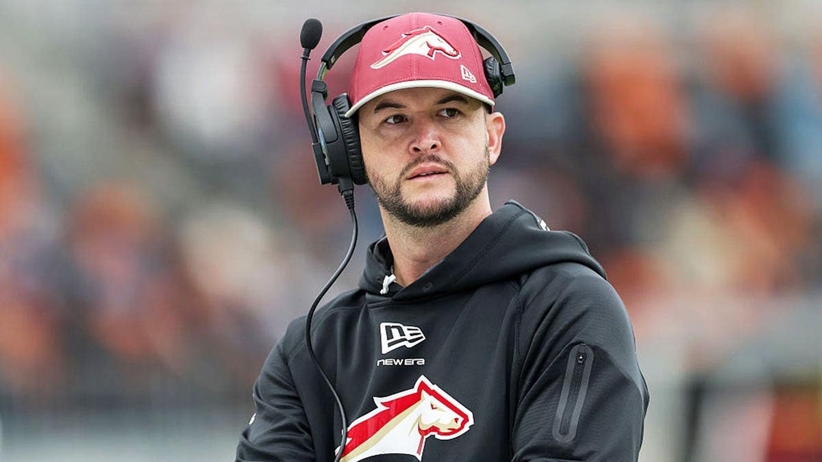 AJ McCarron Takes Charge as Birmingham Stallions Coach Amid Challenges