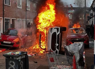Violent Anti-Immigration Protests Erupt in Belfast After Stabbing Incident