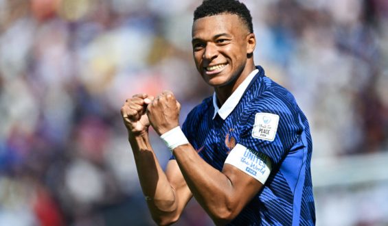 France’s Victory Over Senegal: Kylian Mbappé Leads the Way