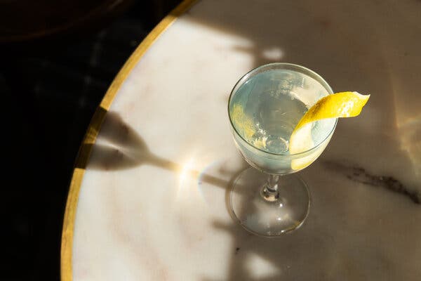 Debate Over Alcohol Intake and Health Risks