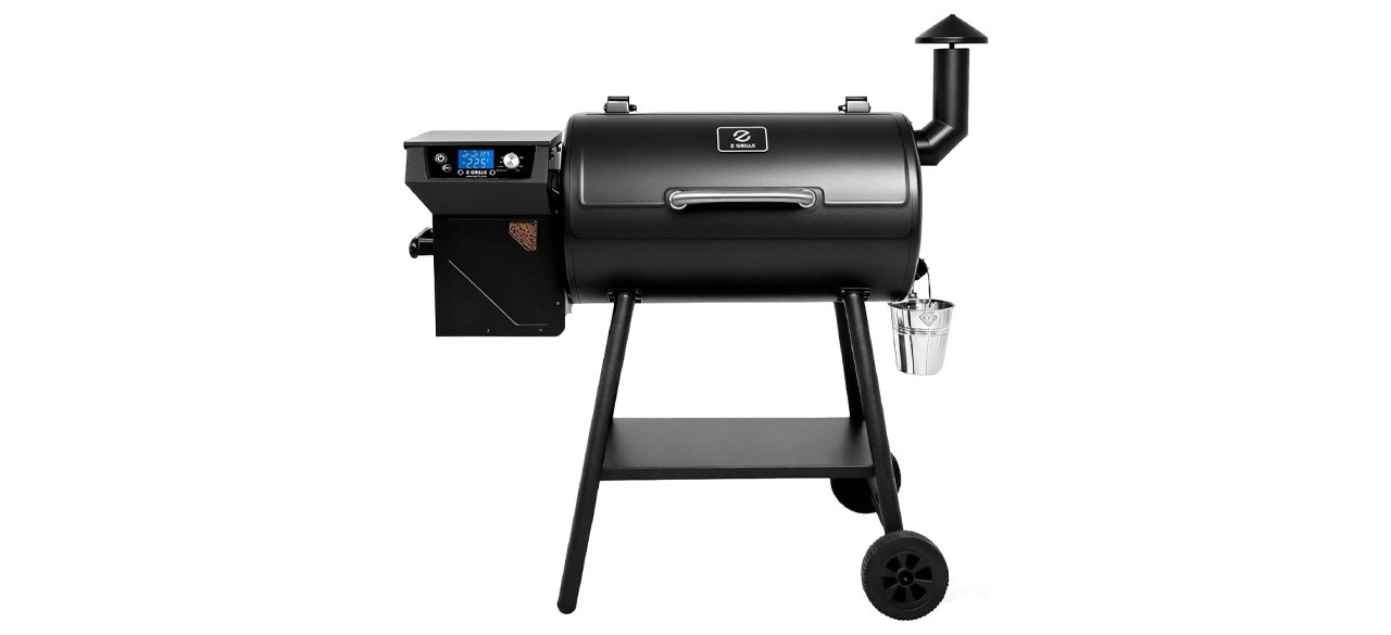 Comparing Z Grills and Traeger: Which Pellet Grill Fits Your Needs?