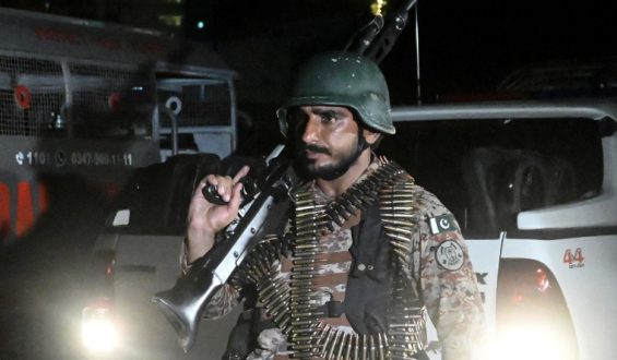 Pakistani Air Strikes Target Militant Hideouts Along Afghan Border