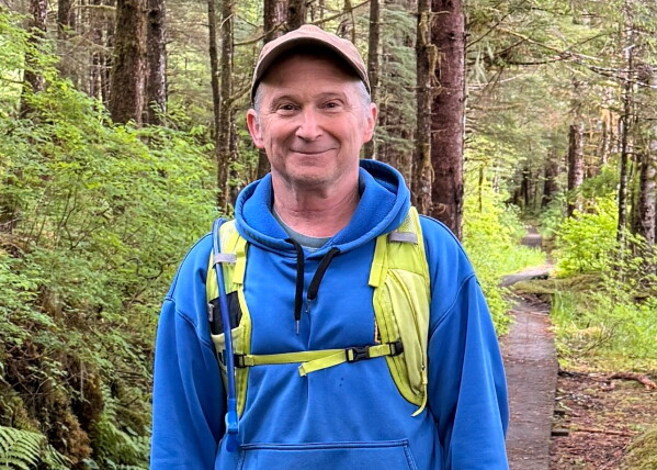 Alaska Elections Official Rules Against Challenger in U.S. Senate Race