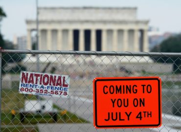 Trump’s Response to Lincoln Memorial Pool Controversy